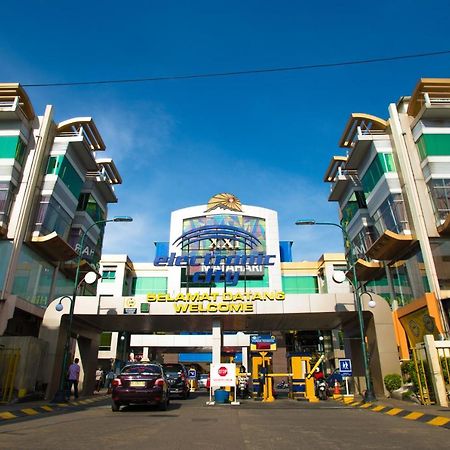 Ak Hotel Nagoya Hill Batam Eksteriør billede
