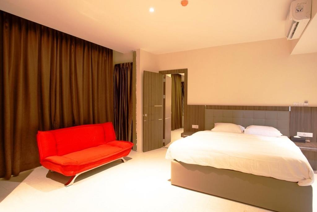 Ak Hotel Nagoya Hill Batam Eksteriør billede