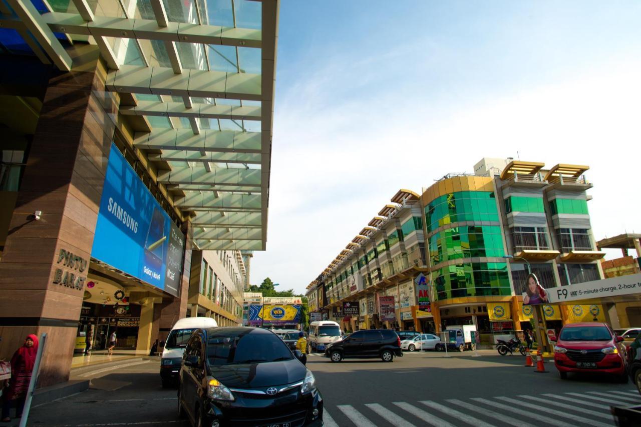 Ak Hotel Nagoya Hill Batam Eksteriør billede