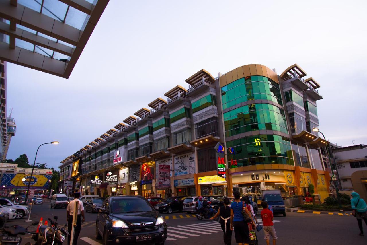 Ak Hotel Nagoya Hill Batam Eksteriør billede