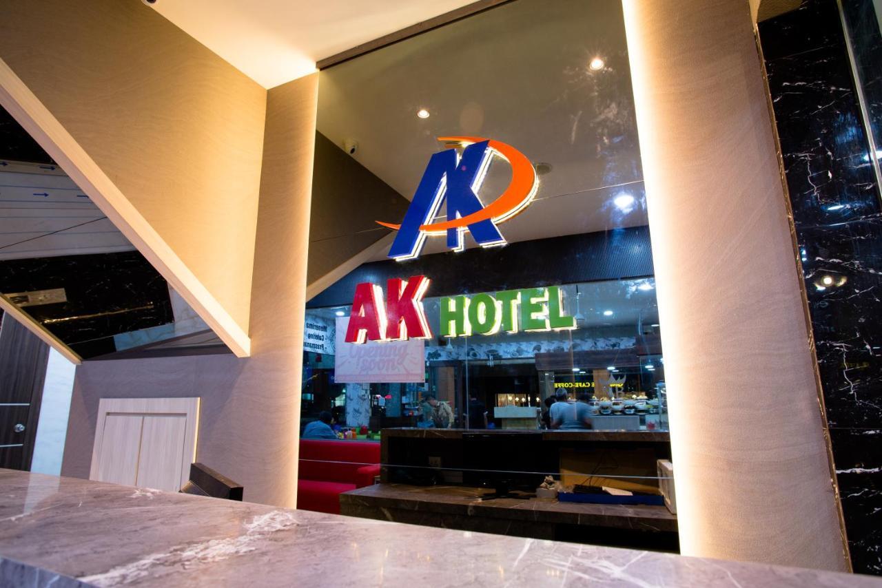 Ak Hotel Nagoya Hill Batam Eksteriør billede
